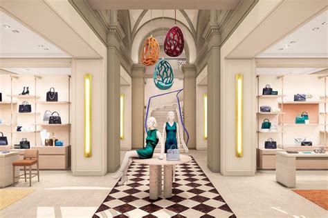 nuova boutique louis vuitton firenze 1000 metri quadarti|Louis Vuitton rinnova e inaugura lo store di Firenze.